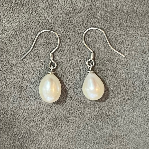 Sterling Silver Drop Freshwater Pearl Dangle Earrings - Picture 2 of 5